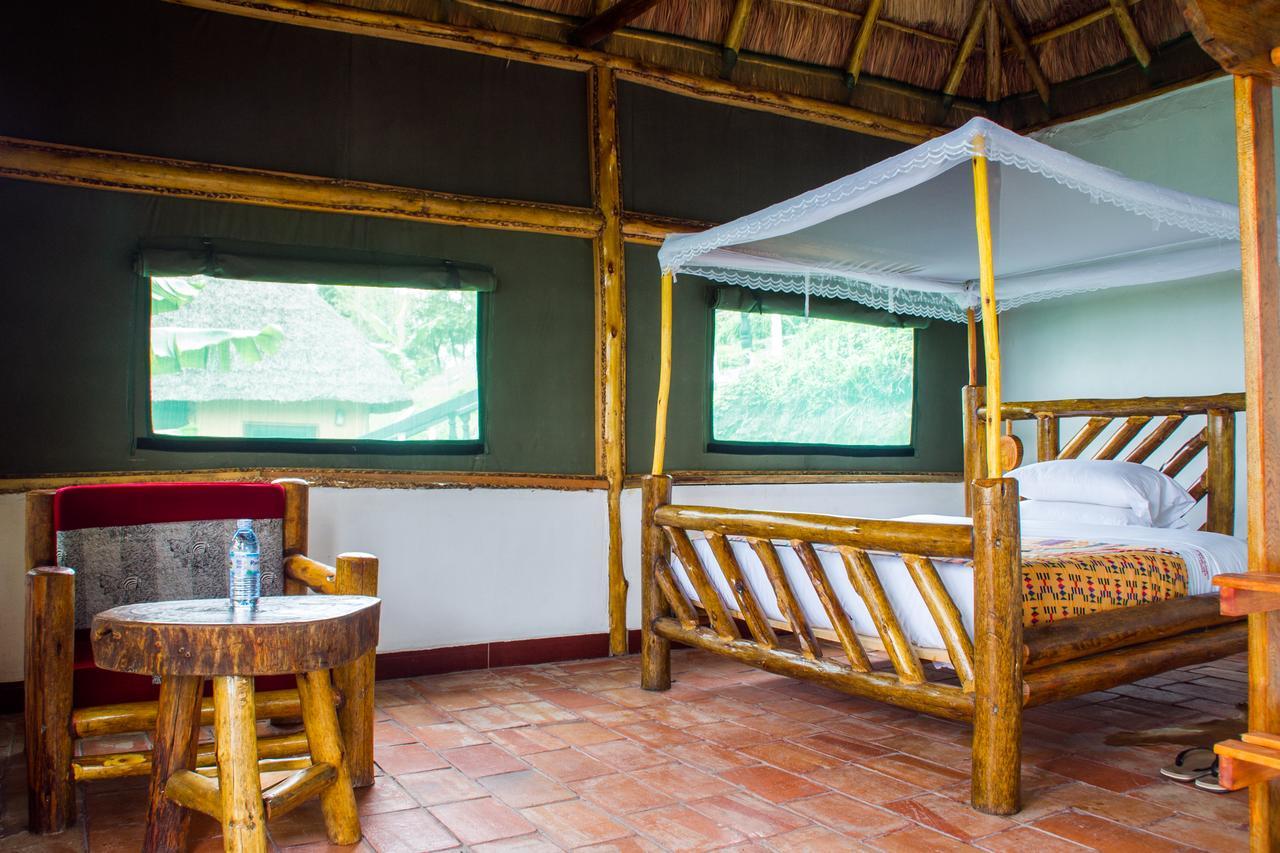 Queen Elizabeth Pvt Lodge Kichwamba Экстерьер фото
